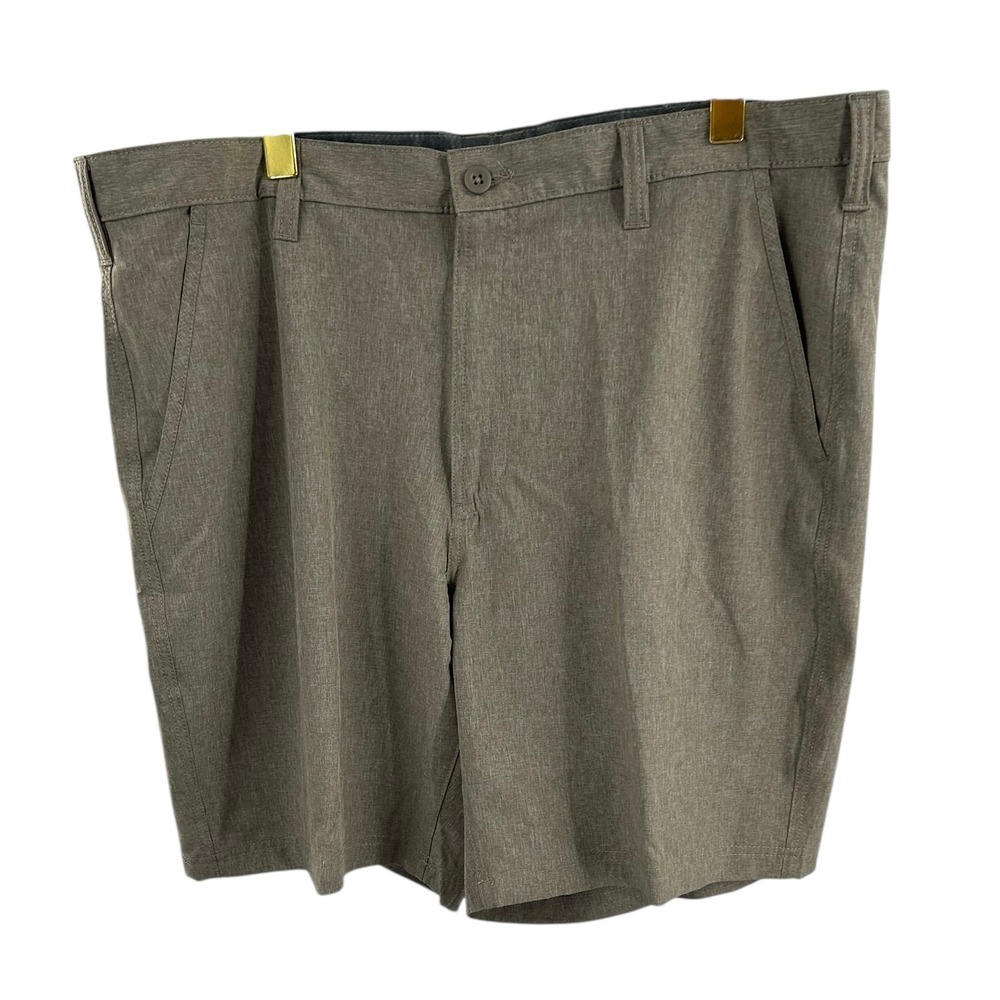 Crofts & Barrow Mens Size 40 Traveler Flat‎ Front Stretch Fabric Shorts Gray